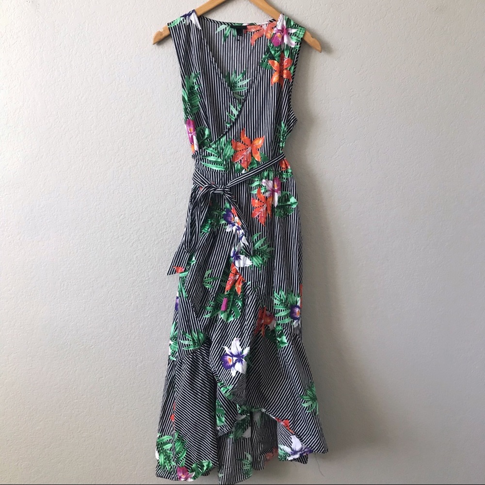 💫WHO WHAT WEAR Tropical Wrap Asymmetrical Dress M - Picture 2 of 9